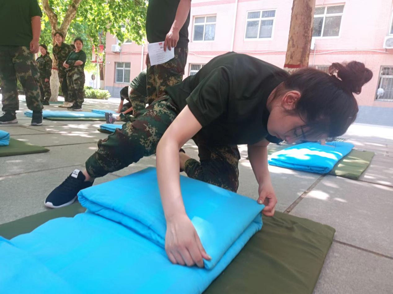 強化凝“新”聚力,賡續(xù)立德樹人——我?!皞鲙蛶А笔叫氯肼気o導員培訓圓滿結束
