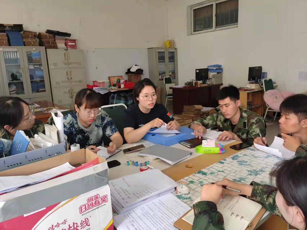 強化凝“新”聚力,賡續(xù)立德樹人——我校“傳幫帶”式新入職輔導員培訓圓滿結束