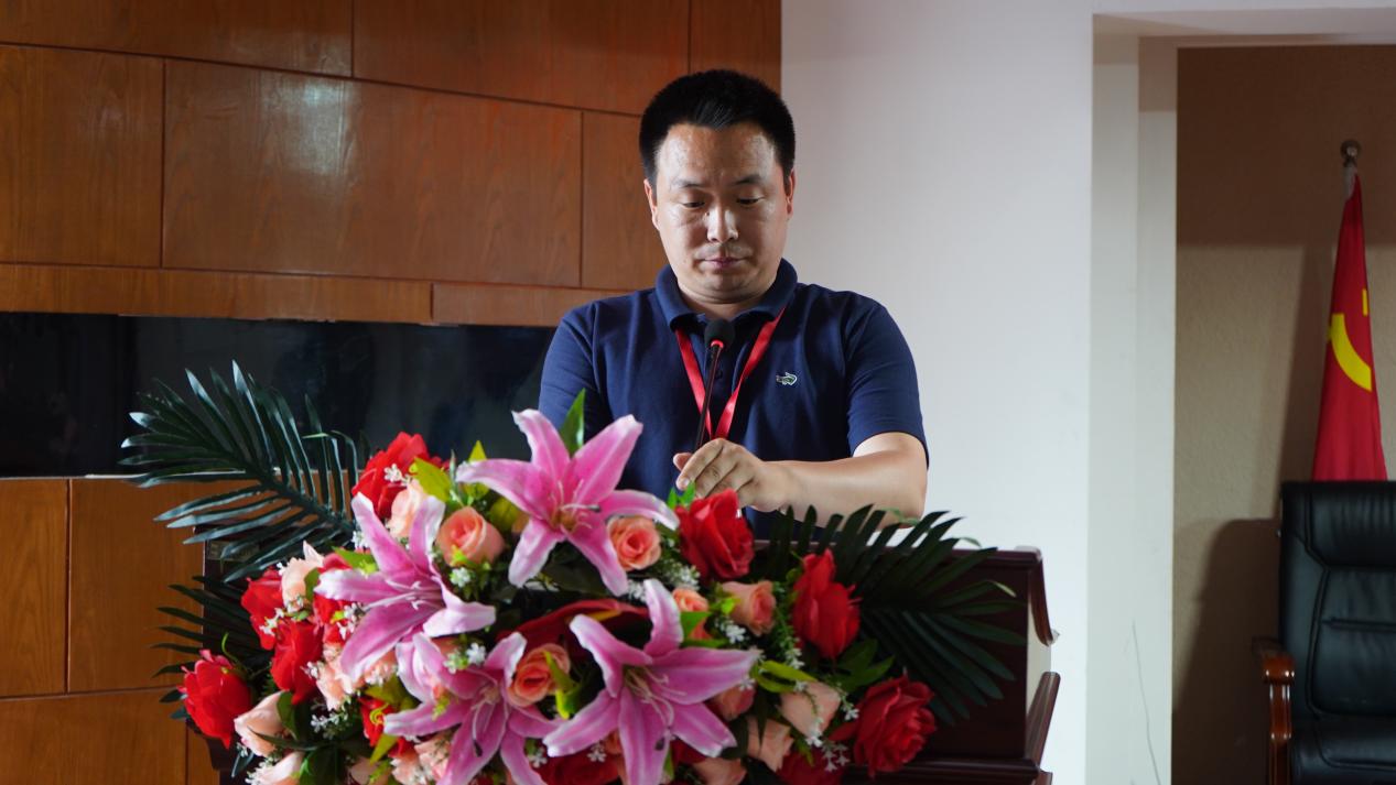 強化凝“新”聚力,賡續(xù)立德樹人——我?!皞鲙蛶А笔叫氯肼気o導員培訓圓滿結束