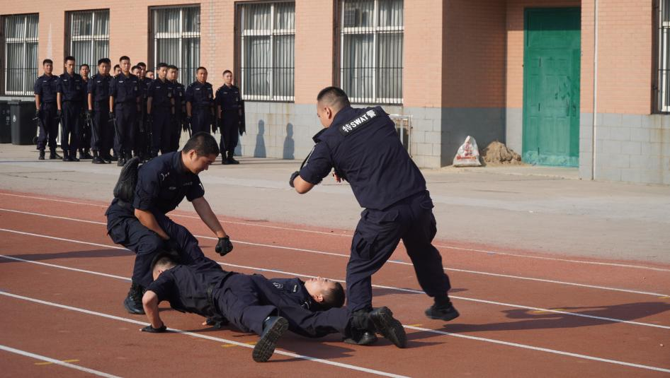 安全教育進(jìn)校園,開啟人生第一課