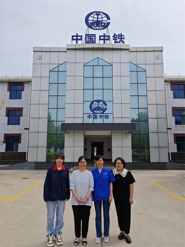 我院與中鐵電工保定制品有限公司達成校企合作——校企合作同心圓，訪企拓崗普新篇（五）
