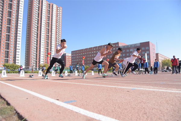 青春不息，為夢上場——我院參加我校舉辦的2023年秋季運動會