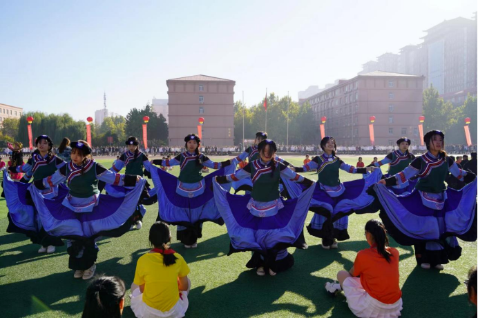 一起動感青春！保定理工學院2023年秋季運動會圓滿閉幕