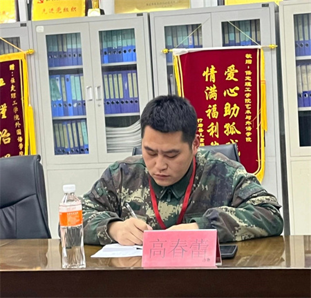 藝心服務(wù)，挑戰(zhàn)自我——藝術(shù)學(xué)院區(qū)隊長競聘活動