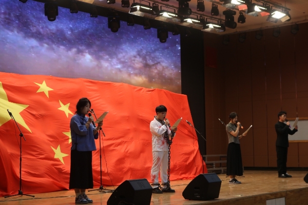 “青春放歌新時代，攜手起航新征程”一二·九大型合唱會圓滿結束