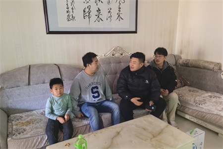 “家校攜手，共育未來”——保定理工學院藝術(shù)學院開展“家校共育”家訪活動