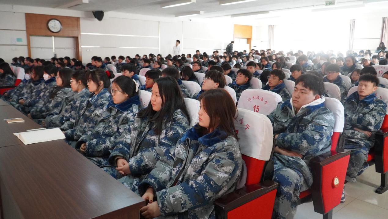 “愛耳護(hù)耳,健康聆聽”愛耳日健康知識講座