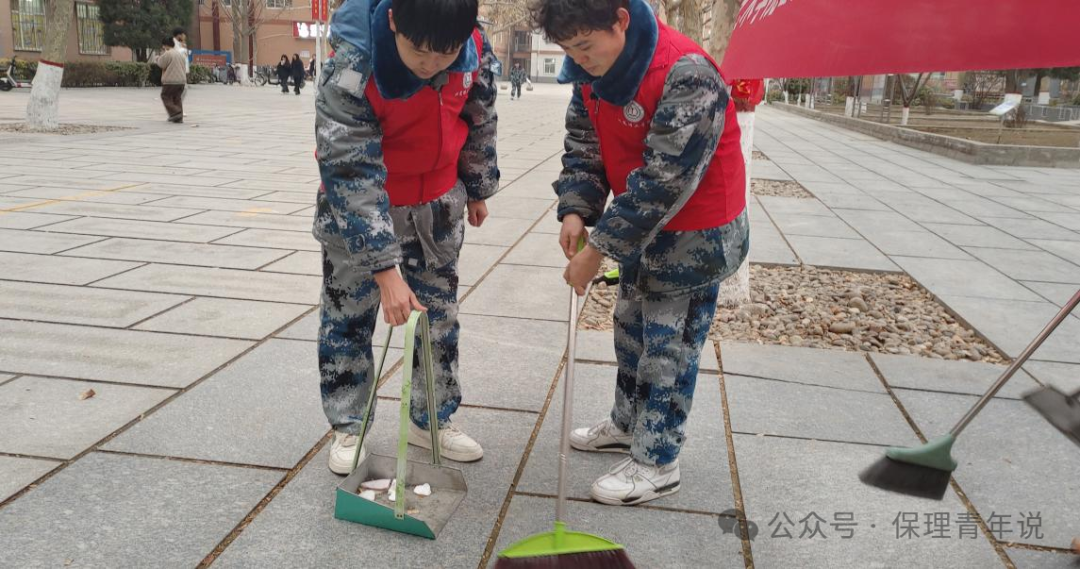 雷鋒精神共傳承,志愿服務(wù)學雷鋒