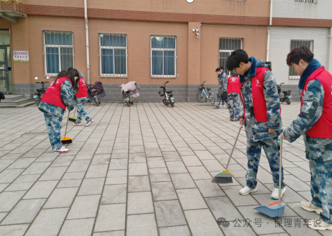 雷鋒精神共傳承,志愿服務(wù)學雷鋒