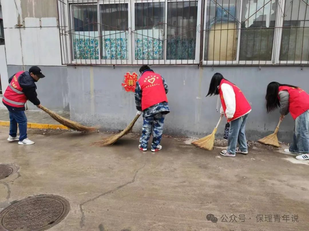 雷鋒精神共傳承,志愿服務(wù)學雷鋒
