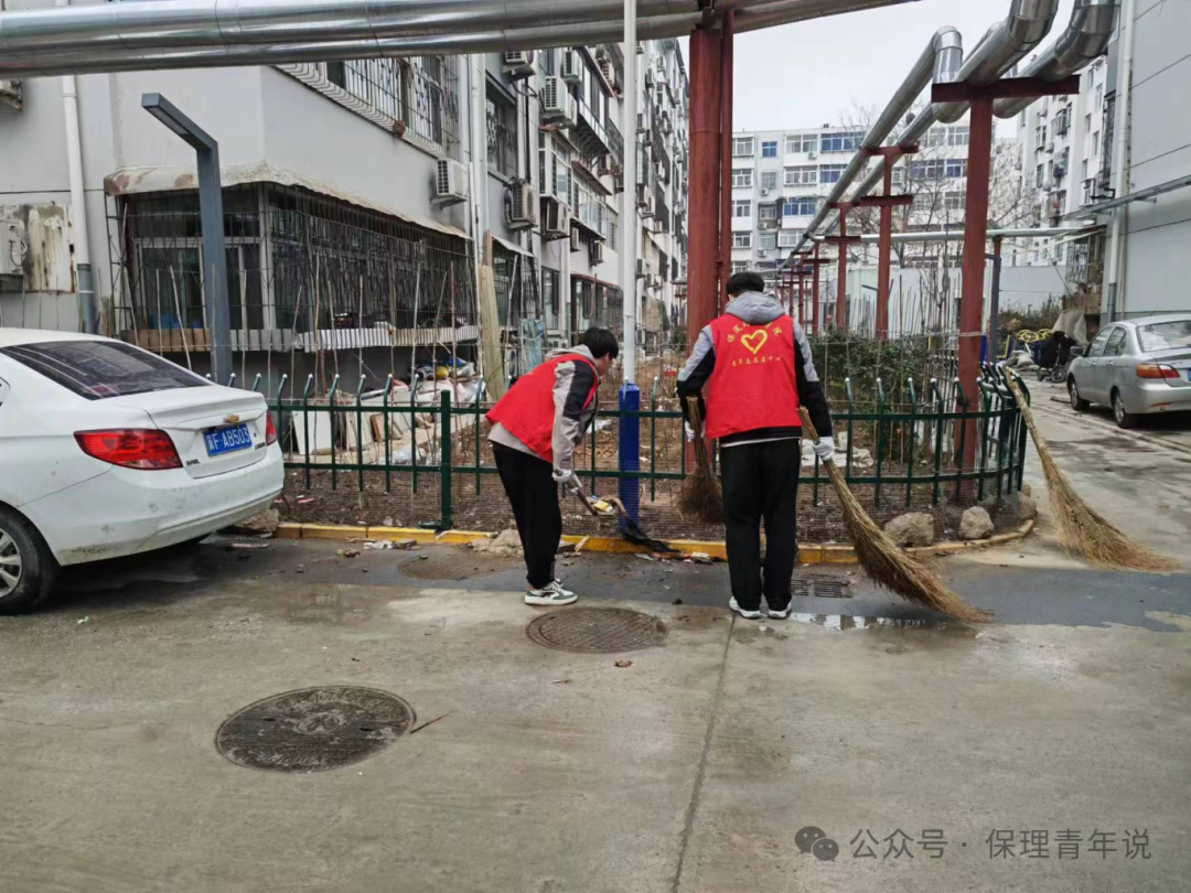 雷鋒精神共傳承,志愿服務(wù)學雷鋒