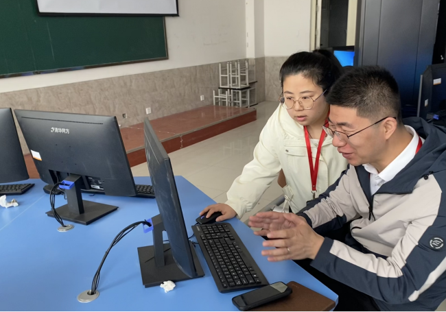 強技能，促提升——信息科學(xué)與工程學(xué)院教師技能系列培訓(xùn)（二）順利開展