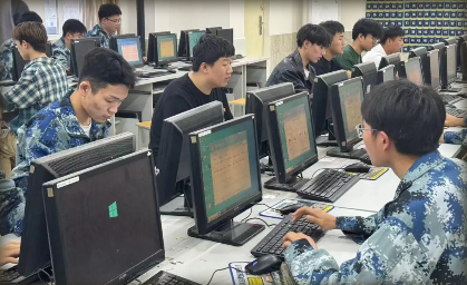 校園打字測速大賽：指尖飛揚(yáng)，速度激情