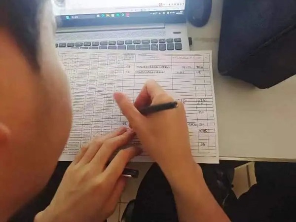 安全教育丨保定理工學(xué)院丨管理學(xué)院丨平安過五一，安全需謹(jǐn)記！