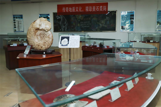 保定理工學(xué)院舉辦“理工大講堂”系列專題講座第一期