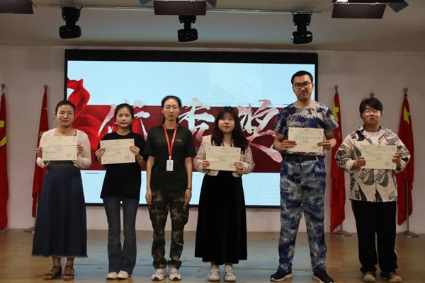 勞動教育|保定理工學院|管理學院|學習勞動精神，踐行勞動育人主題朗誦比賽