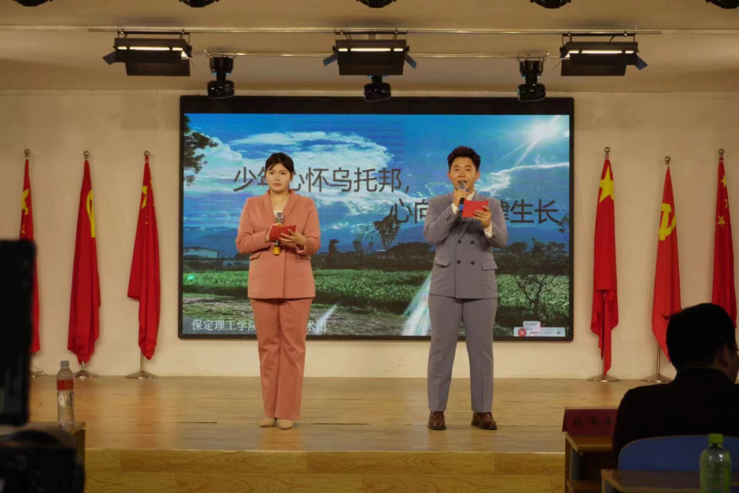 青春校園|大學(xué)生藝術(shù)團(tuán)—“少年心懷烏托邦,心向朝陽肆生長”文藝展演