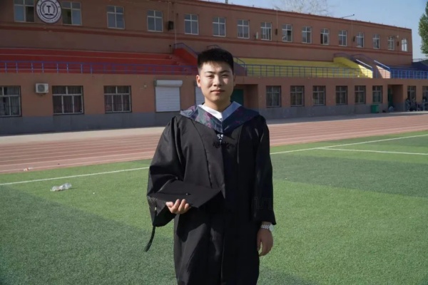 胸懷青云，不忘赤心｜信息科學(xué)與工程學(xué)院2024屆省級優(yōu)秀畢業(yè)生特輯（九）