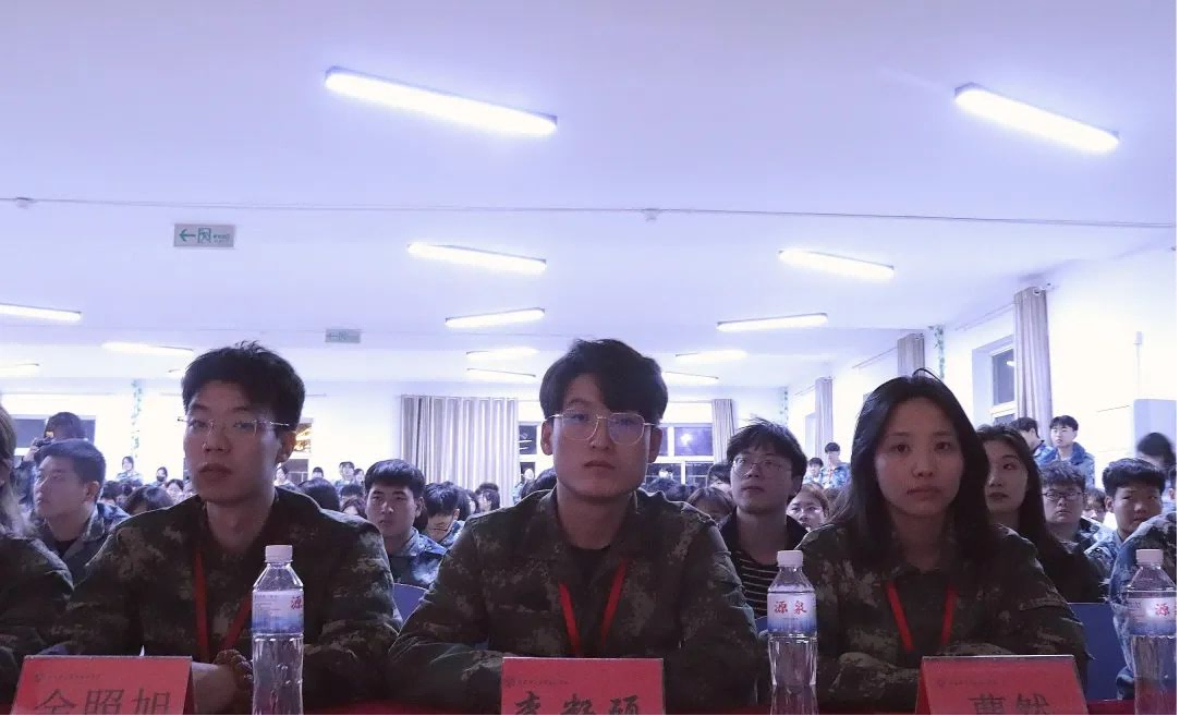 保理會(huì)計(jì)學(xué)院以實(shí)習(xí)活動(dòng)表彰,立積極學(xué)習(xí)之風(fēng)