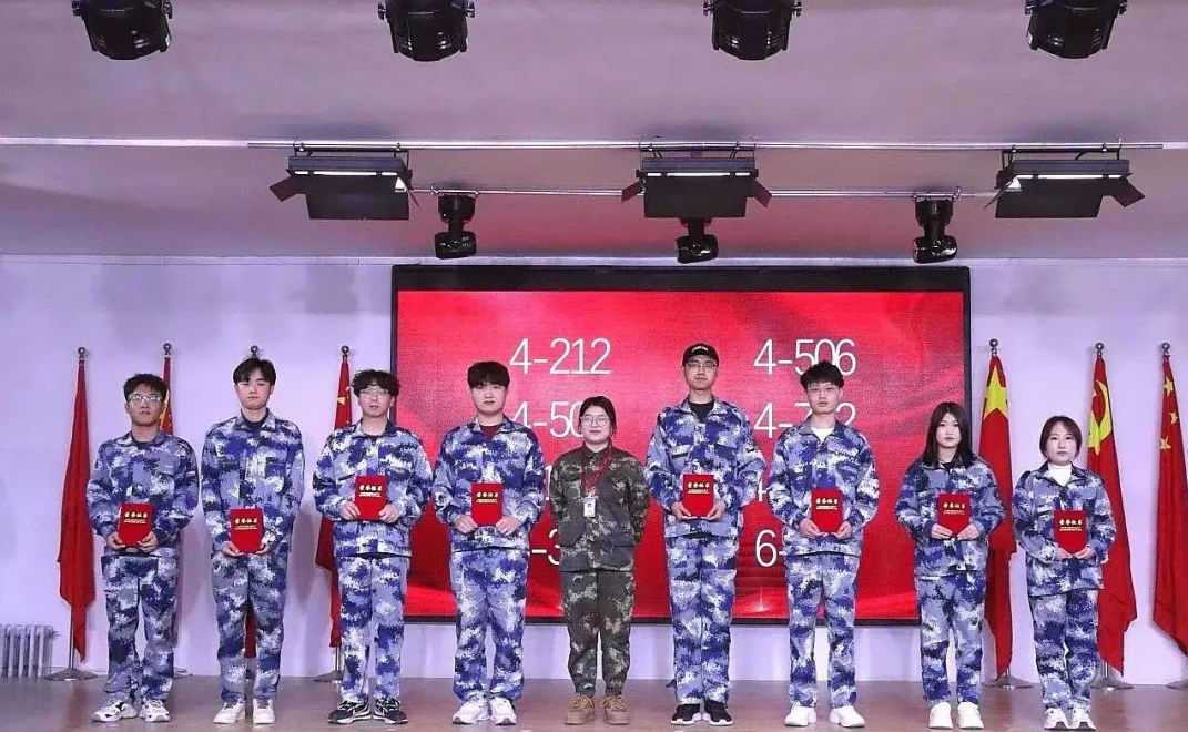 保理會(huì)計(jì)學(xué)院以實(shí)習(xí)活動(dòng)表彰,立積極學(xué)習(xí)之風(fēng)