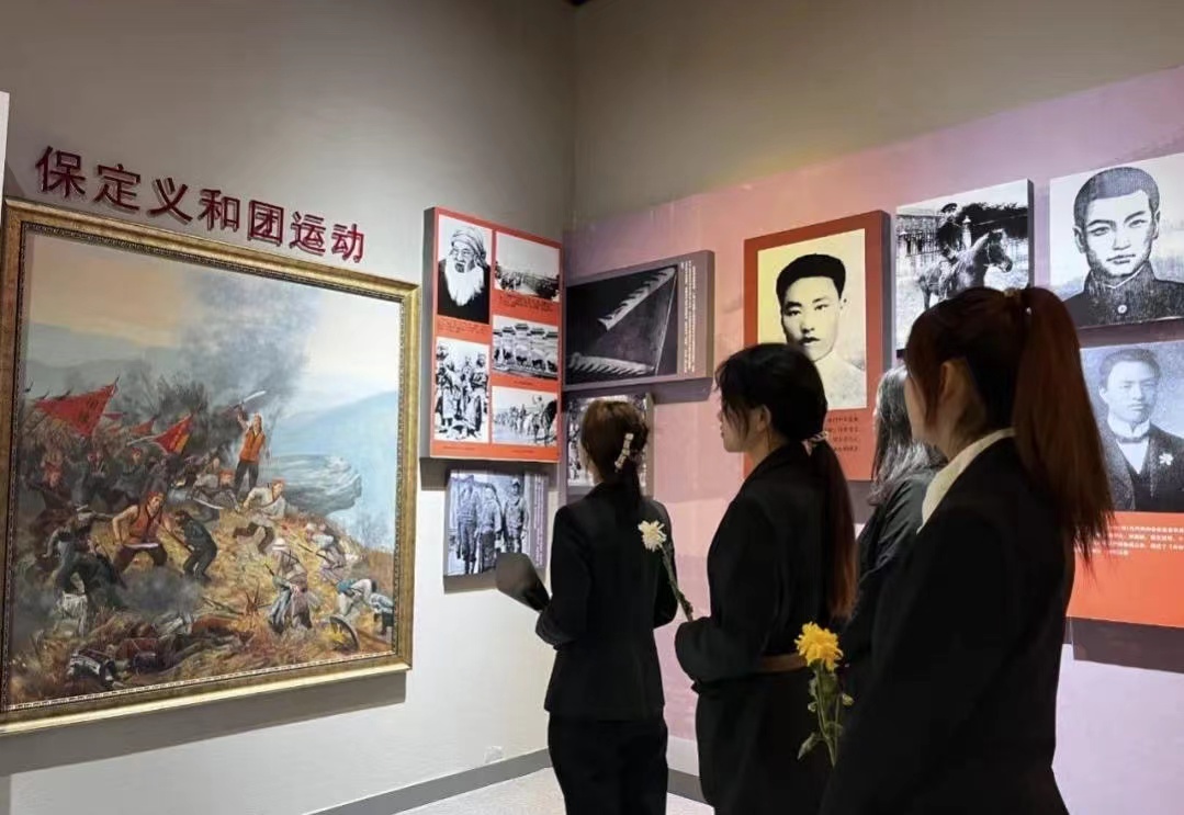 保理會(huì)計(jì)學(xué)院緬懷革命烈士，繼承先烈遺志