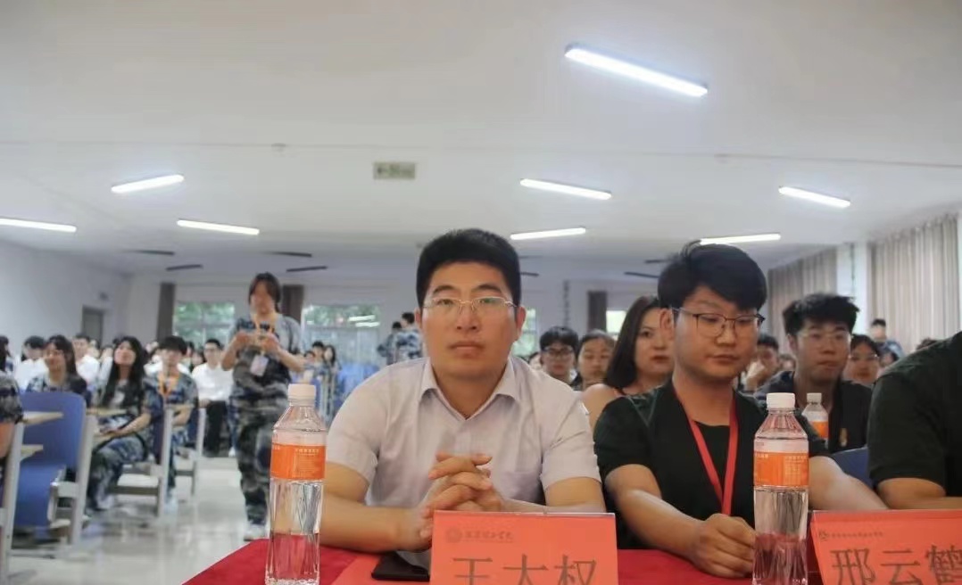 保理會計(jì)學(xué)院聚青春之火，譜會院華章