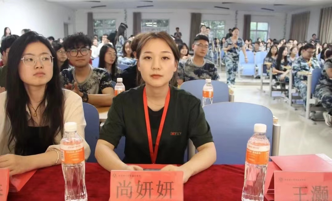 保理會計(jì)學(xué)院聚青春之火，譜會院華章