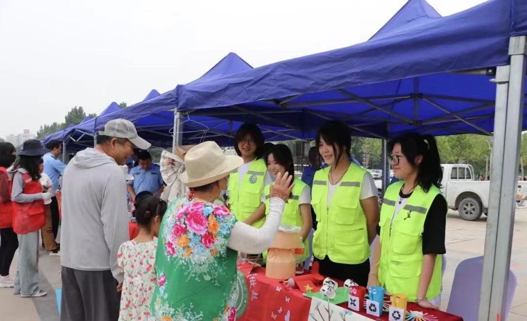 志愿服務(wù)助你我 生態(tài)保護(hù)靠大家