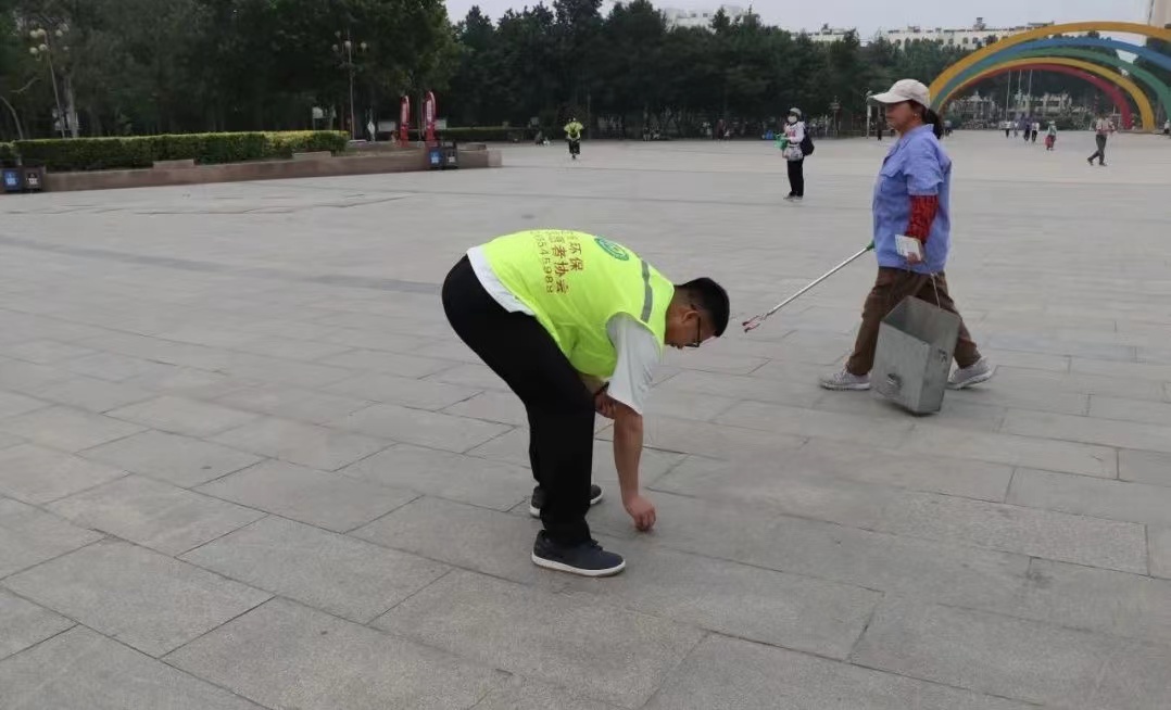 志愿服務(wù)助你我 生態(tài)保護(hù)靠大家