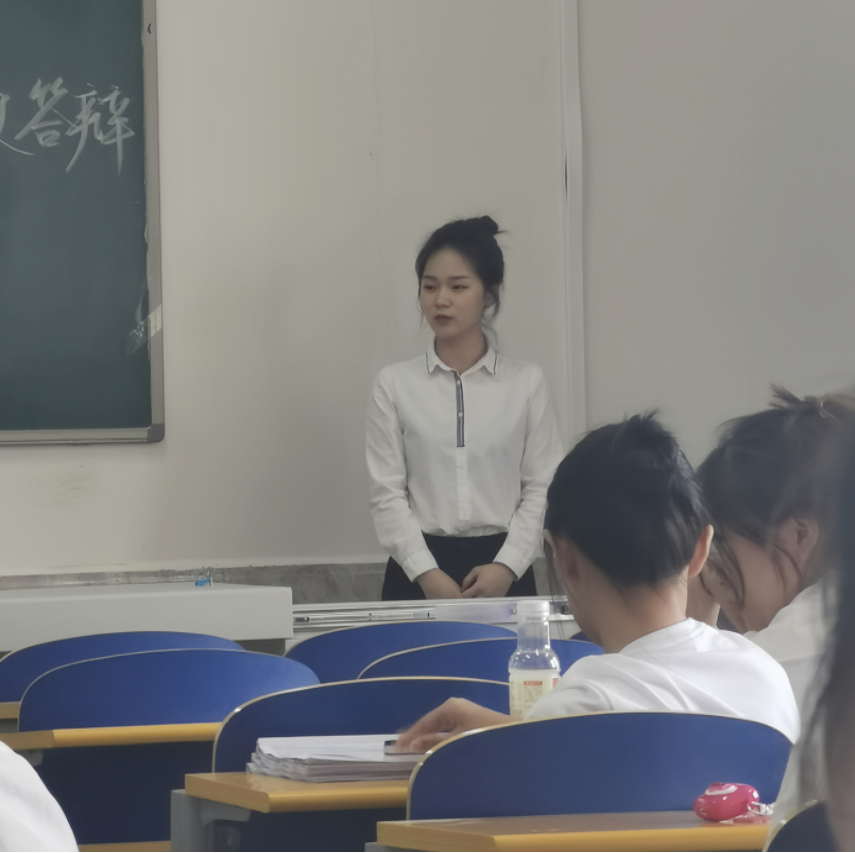 “育”見(jiàn)不一樣的你，校級(jí)優(yōu)秀畢業(yè)生（二）