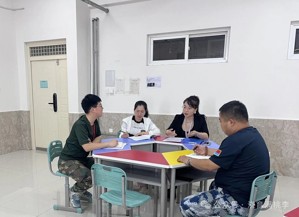 “鑄魂育人守初心，立足崗位擔(dān)使命”輔導(dǎo)員專題培訓(xùn)