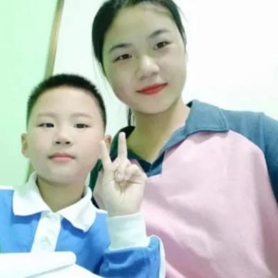 試煉的終點是花開萬里，我們以渺小啟程，以偉大結束 ——2020級小學教育專業(yè)實習優(yōu)秀實習生公示