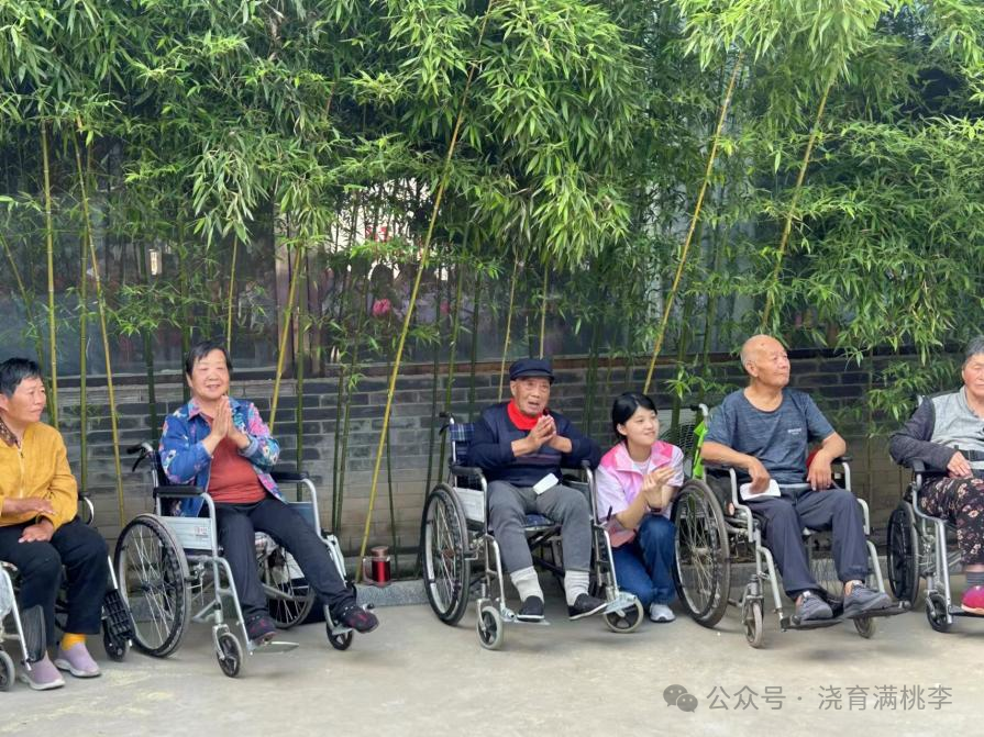 教育學(xué)院成功與善孝居養(yǎng)老院完成孝老敬親實(shí)踐教育基地揭牌！