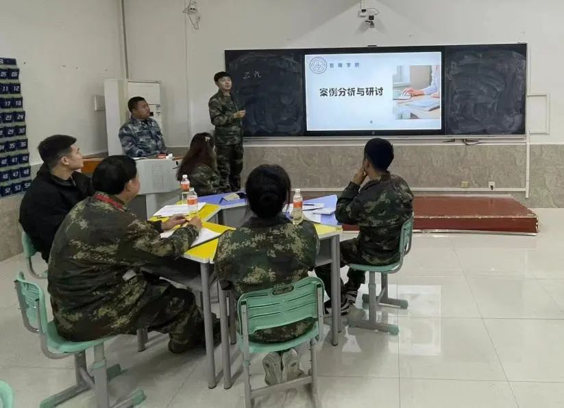 “鑄魂育人守初心，立足崗位擔(dān)使命”輔導(dǎo)員培訓(xùn)