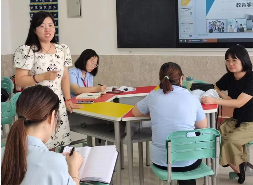 “服務(wù)意識、工作態(tài)度、履職盡責(zé)”大討論活動