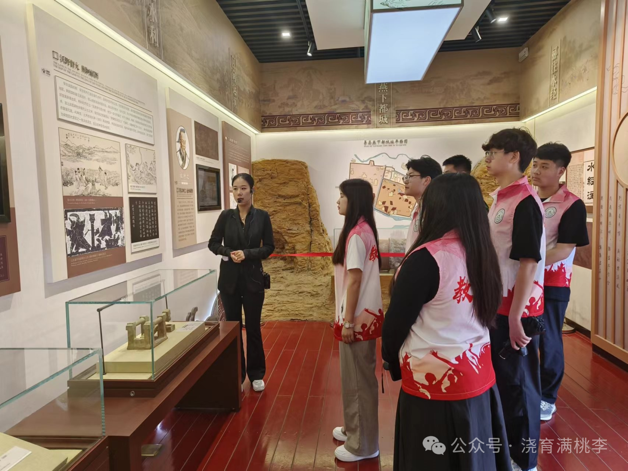 教育學(xué)院成功與保定市水利博物館進(jìn)行大學(xué)生愛(ài)國(guó)教育基地揭牌儀式