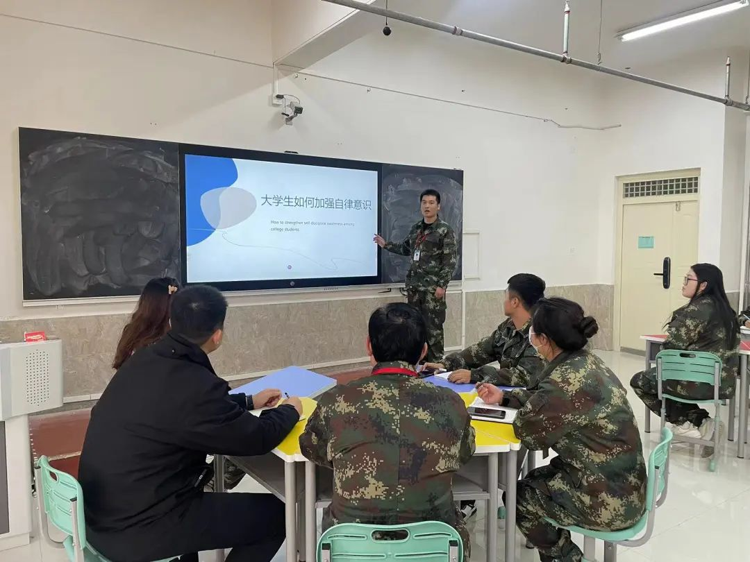 “鑄魂育人守初心，立足崗位擔(dān)使命”輔導(dǎo)員培訓(xùn)