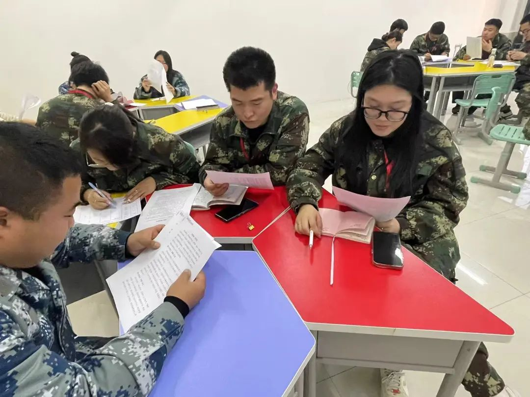 “鑄魂育人守初心，立足崗位擔(dān)使命”輔導(dǎo)員培訓(xùn)