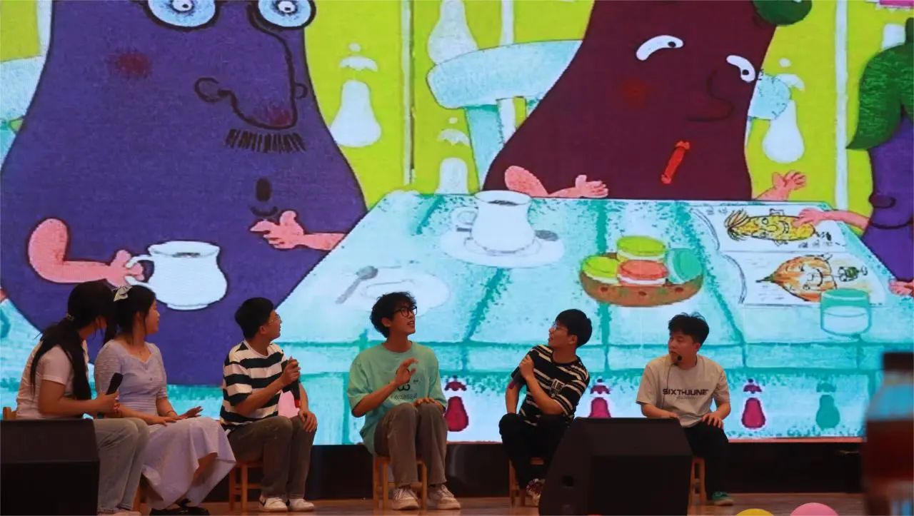 以“實(shí)踐”賦能 涵養(yǎng)優(yōu)秀學(xué)風(fēng)——“賡續(xù)教育初心 踔厲奮發(fā)向未來(lái)”2023學(xué)年實(shí)習(xí)表彰大會(huì)圓滿結(jié)束