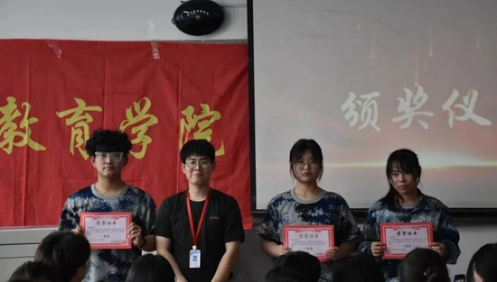 “夏隨風(fēng)而至，憶攜馨香而來”古風(fēng)手工創(chuàng)作大賽圓滿結(jié)束