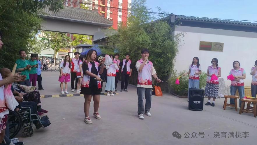 教育學(xué)院成功與善孝居養(yǎng)老院完成孝老敬親實(shí)踐教育基地揭牌！