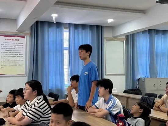 社會實(shí)踐(十七)|七彩假期護(hù)童夢,情暖童心傳文明①——保定理工學(xué)院經(jīng)濟(jì)學(xué)院“三下鄉(xiāng)”社會實(shí)踐