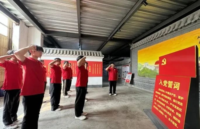 社會實踐(十九)|賡續(xù)紅色基因,尋訪紅色印記——保定理工學(xué)院經(jīng)濟學(xué)院“三下鄉(xiāng)”社會實踐