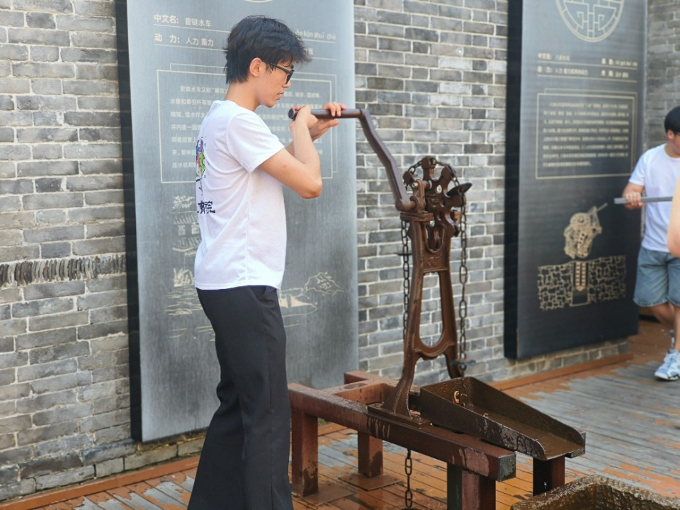 社會(huì)實(shí)踐(六)|探尋紅色記憶,傳承革命精神——保定理工學(xué)院教育學(xué)院暑期“三下鄉(xiāng)”社會(huì)實(shí)踐活動(dòng)