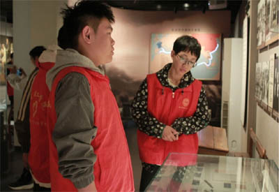 “緬懷先烈，啟迪未來”|信工學(xué)院組織參觀留法勤工儉學(xué)運動紀念館