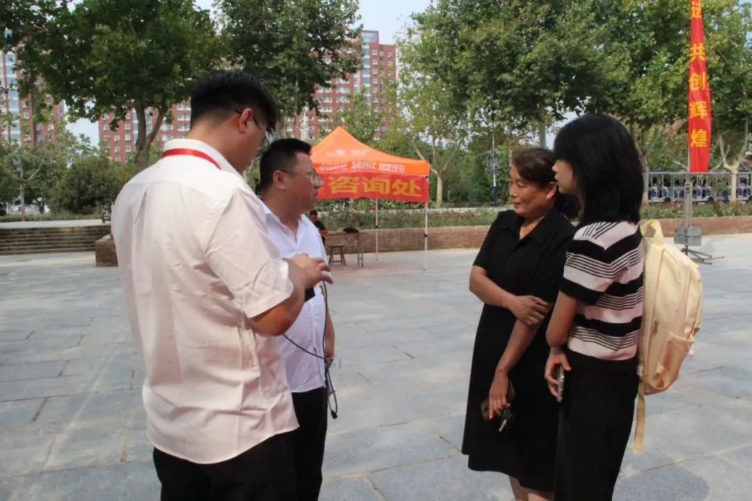 會計學院“攜手同行，實時暖心”