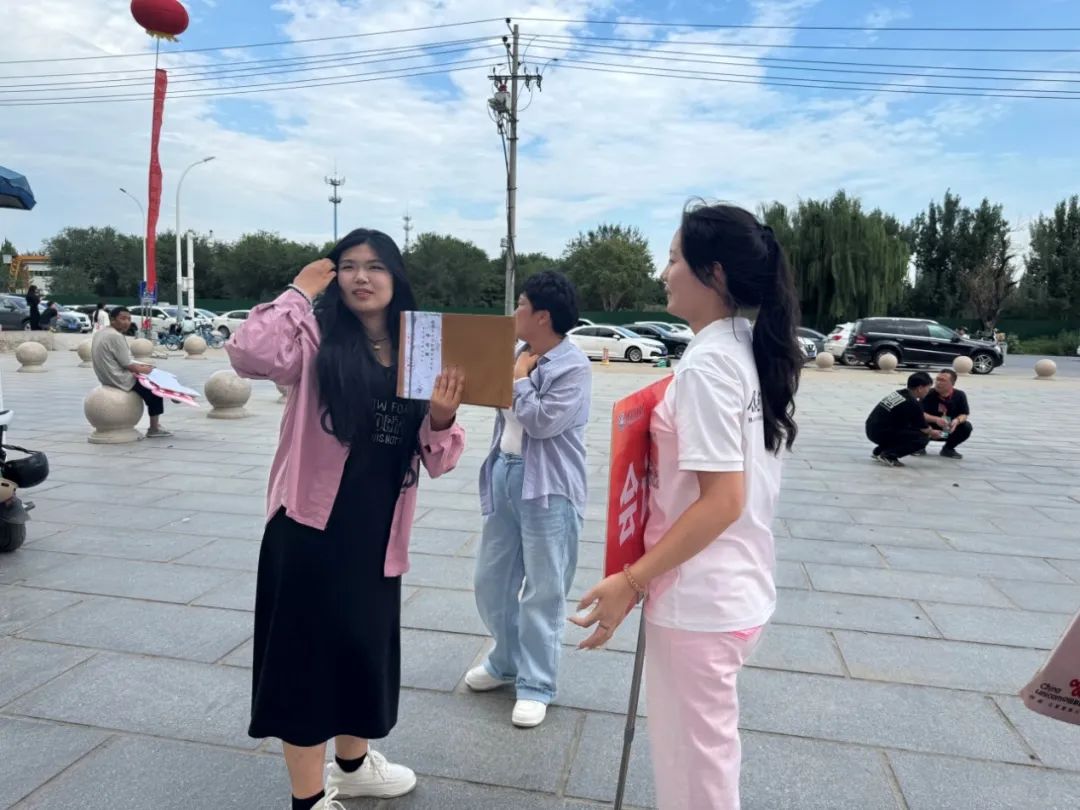 會計學院“攜手同行，實時暖心”