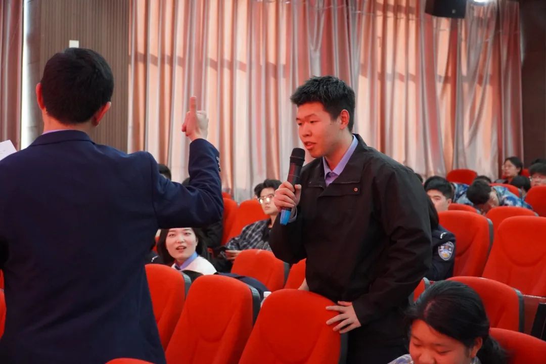 保定市2024年大學(xué)生艾滋病防控知識宣傳挑戰(zhàn)辯論賽在我校成功開賽