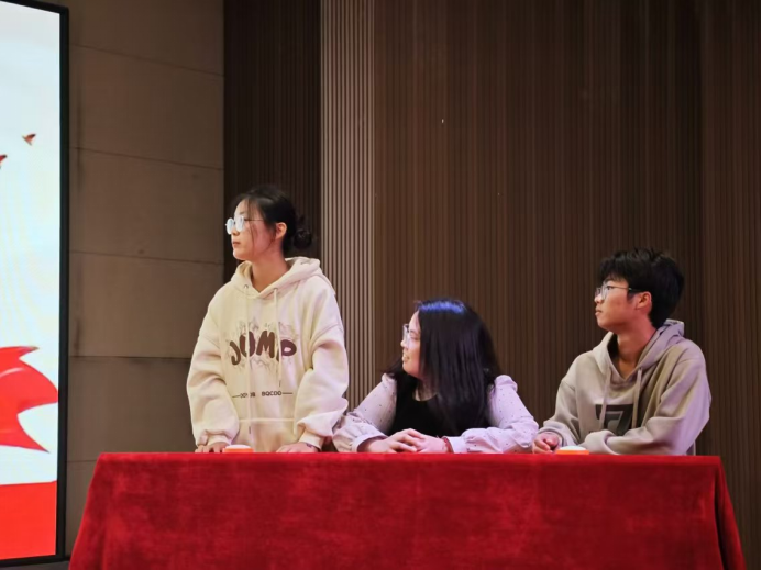 保定理工學院管理學院舉辦“知史愛黨,知史愛國”知識競賽