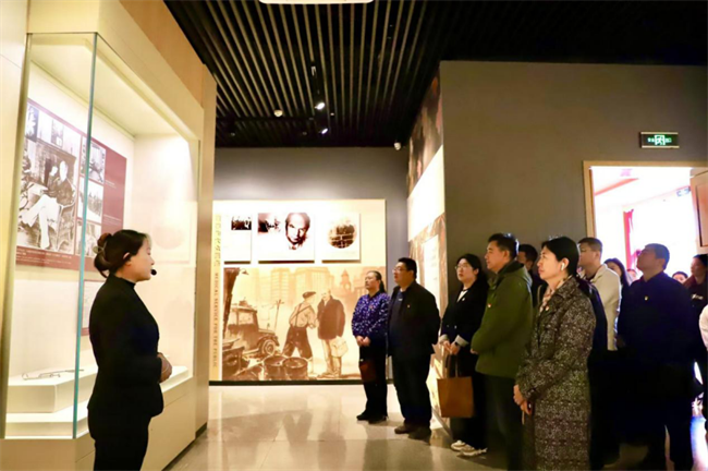 感悟偉大精神  傳承奮進(jìn)力量——保定理工學(xué)院一行赴白求恩柯棣華紀(jì)念館開展主題黨日活動(dòng)